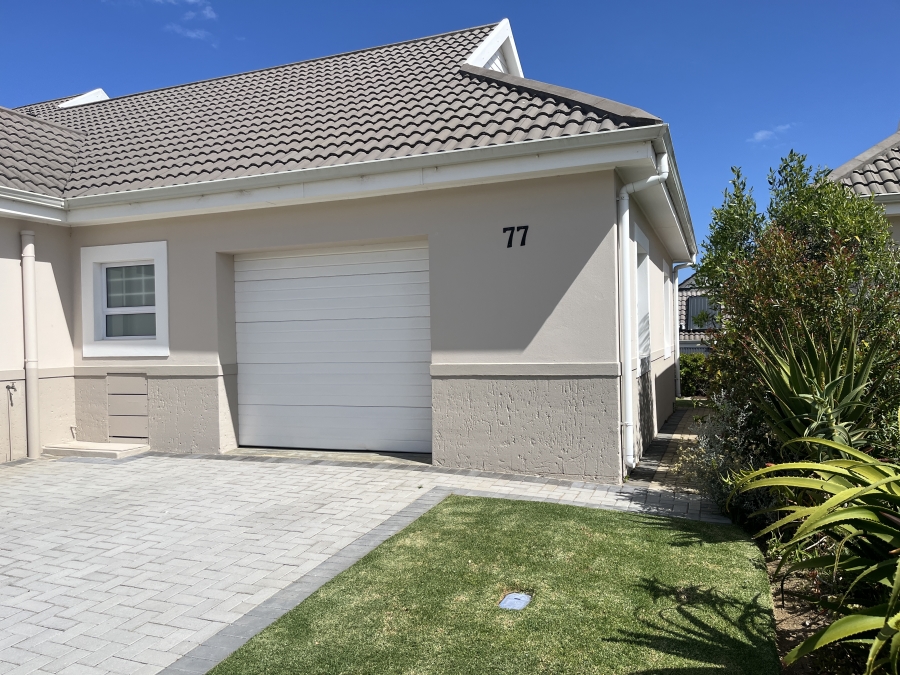 2 Bedroom Property for Sale in Heiderand Western Cape